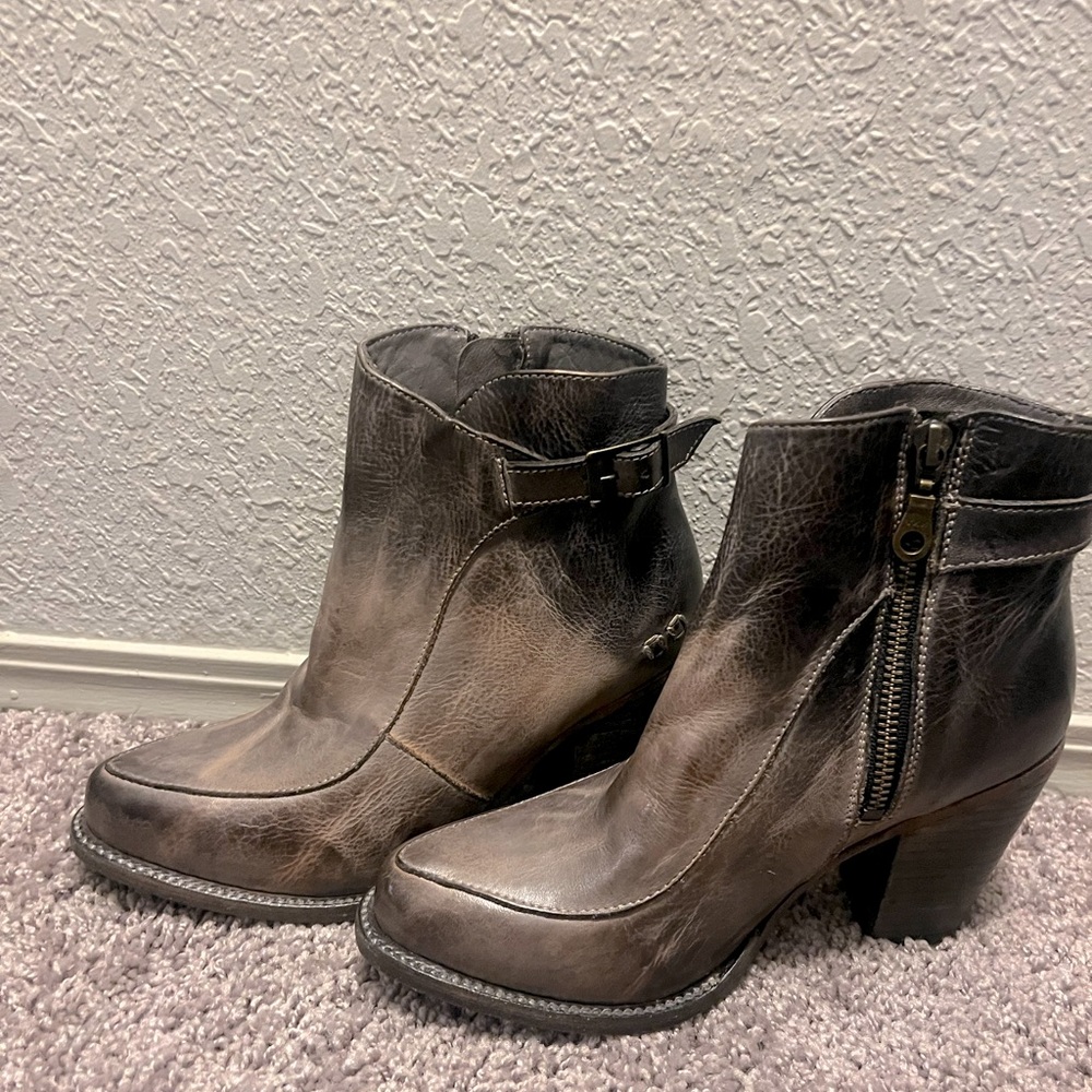 Bed Stu purplish brown ankle boots